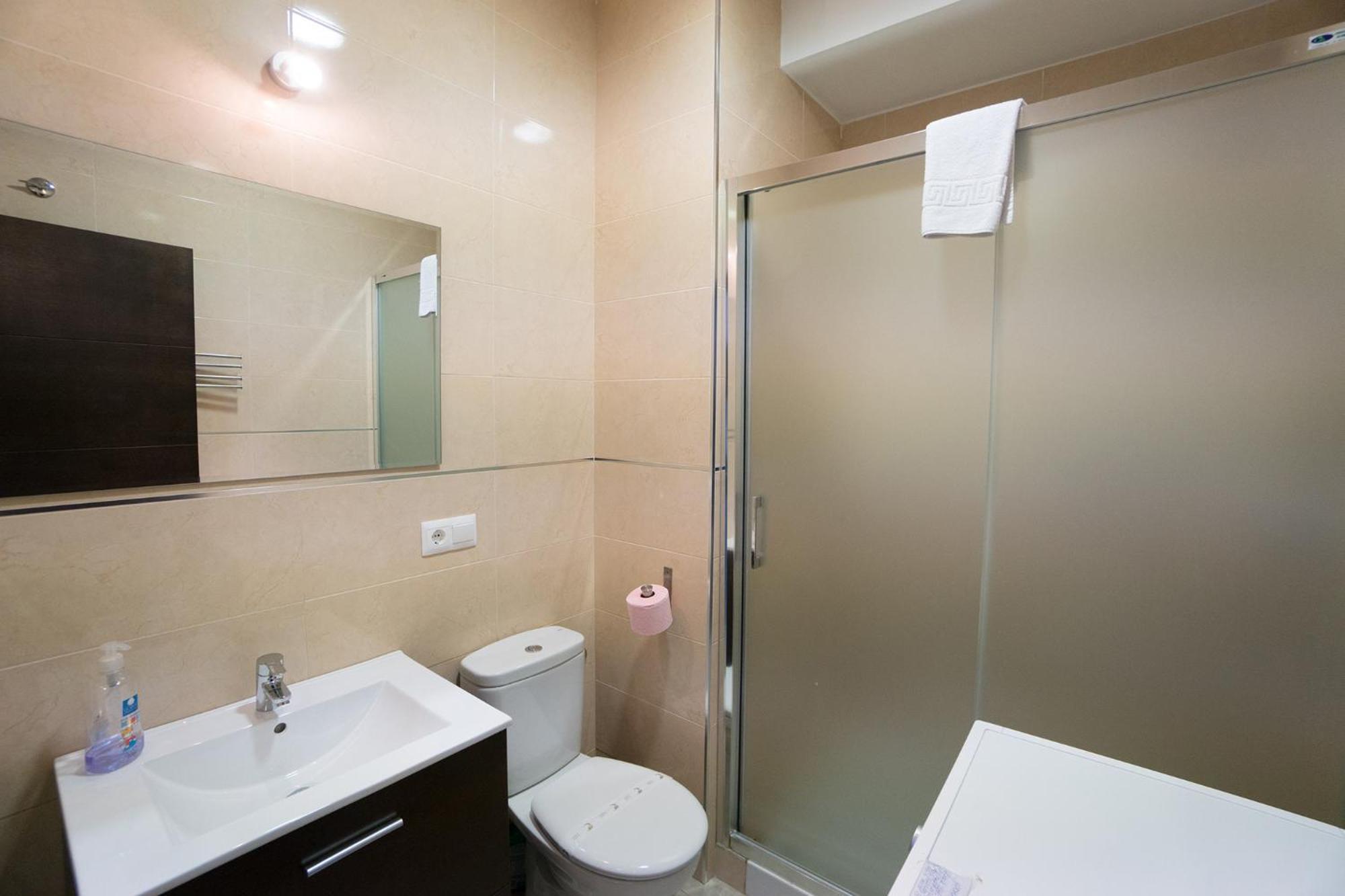 Apartamentos & Spa Torres De San Juan Нерха Экстерьер фото