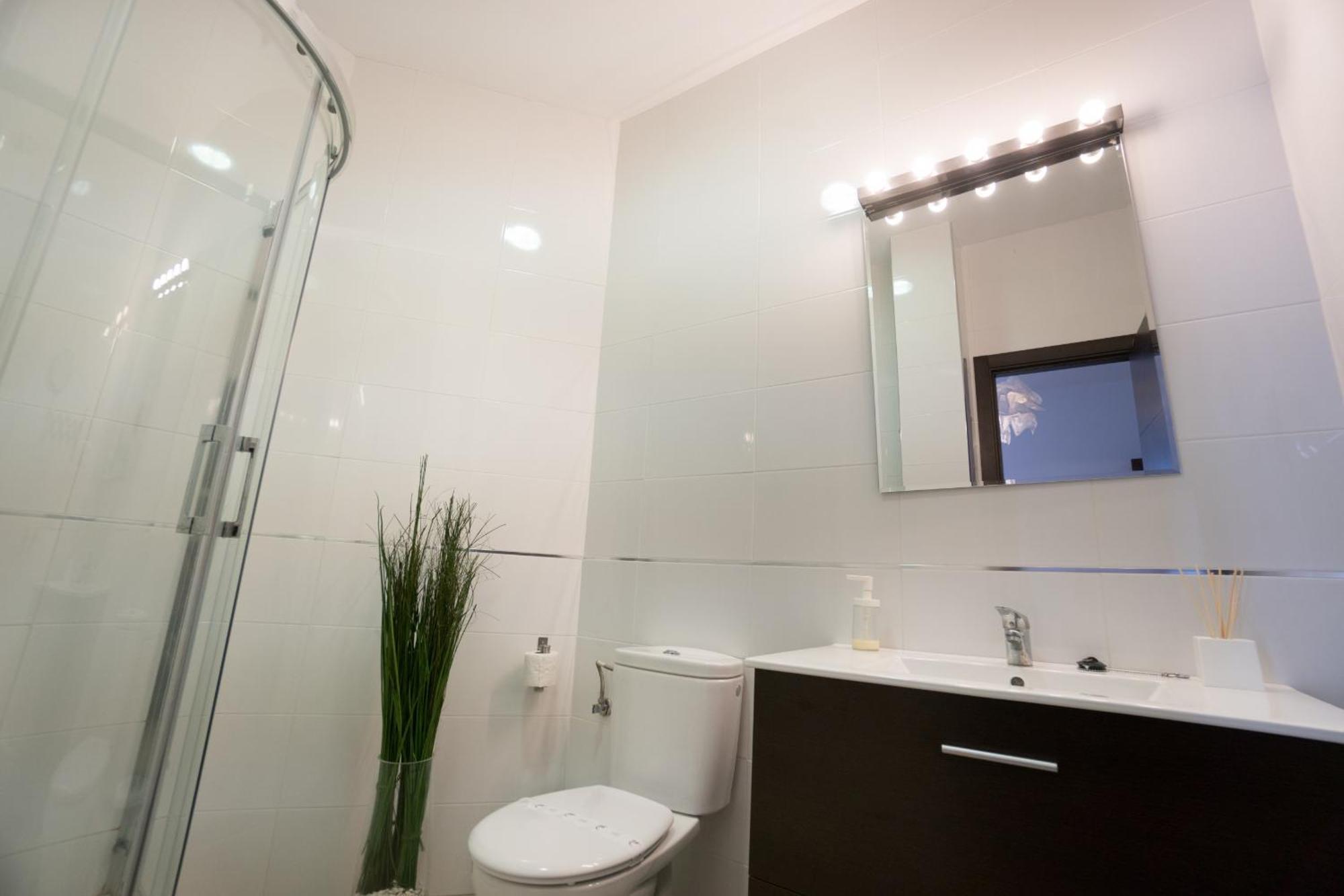 Apartamentos & Spa Torres De San Juan Нерха Экстерьер фото