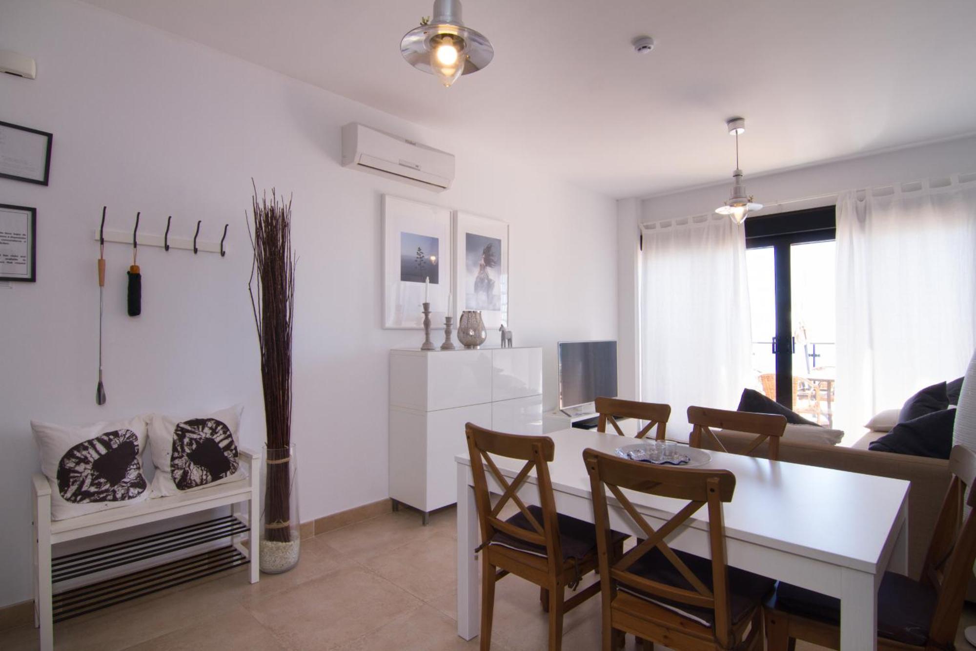 Apartamentos & Spa Torres De San Juan Нерха Экстерьер фото